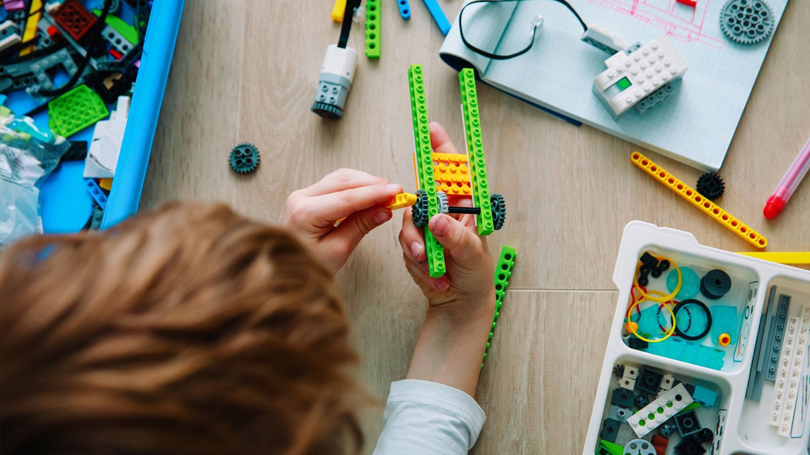 Hands-On Learning with Makerspaces A Practical Guide